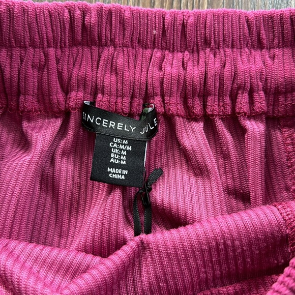 Skirt - Picture 3 of 5